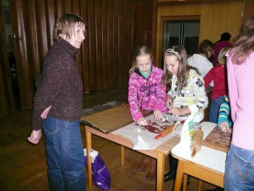 Klub dobré pohody - Pečení perníčků - 16.12.2010